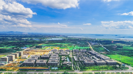 梧 桐 湖 生 態(tài) 科 學(xué) 健 康 城實景.JPG